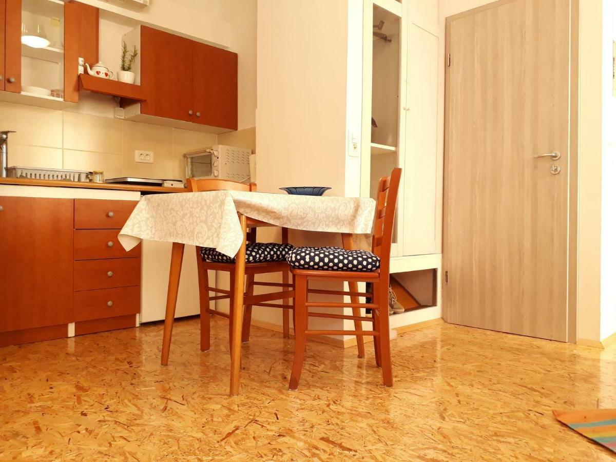 Vse Kontenti Apartment Koper Bagian luar foto